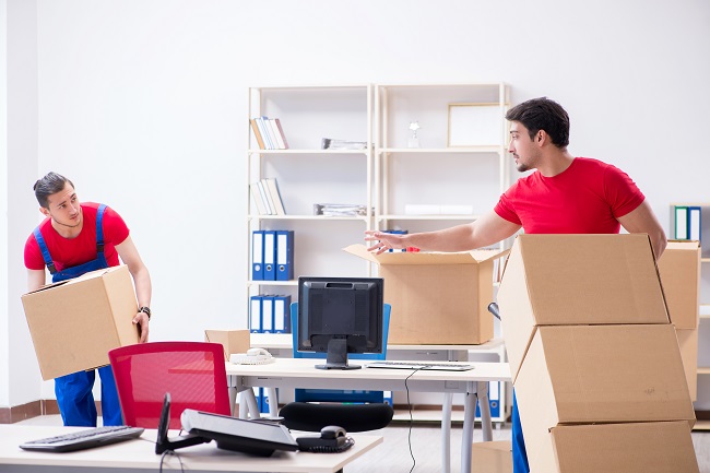 Seamless Office Moves: Choosing the Right Commercial Movers